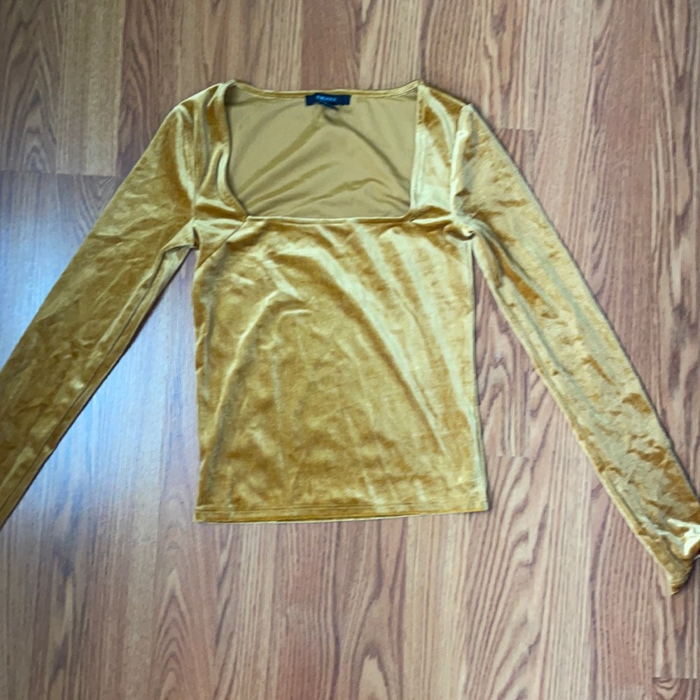 Golden velvet top